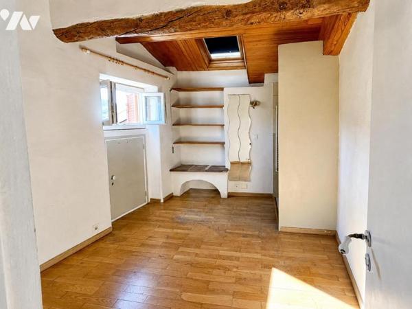 PLACE DU PIN – 2 PIÈCES 35 M² – DERNIER ÉTAGE – TERRASSE – VUE DÉGAGÉE