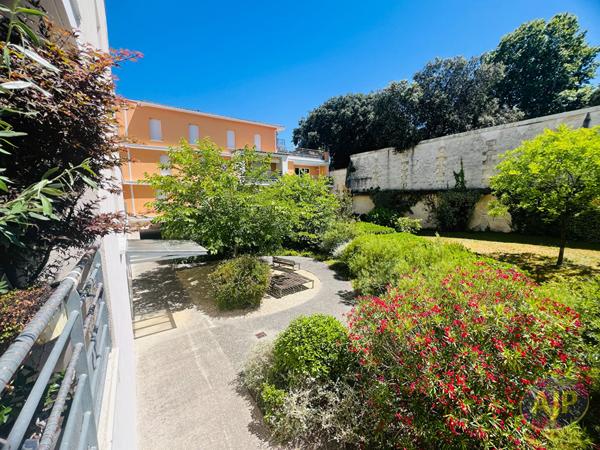 Appartement à vendre Libourne - 4 pièces, 94m² avec 3 chambre(s) à 263 650€ - AJP Immobilier Libourne