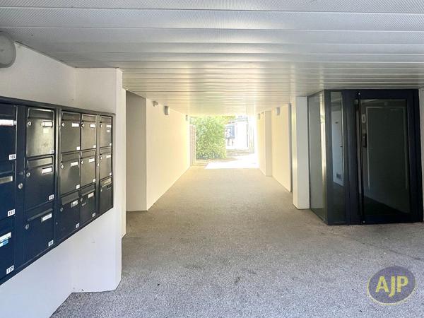 Appartement à vendre Libourne - 4 pièces, 94m² avec 3 chambre(s) à 263 650€ - AJP Immobilier Libourne