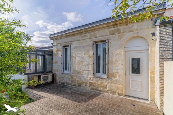 Maison à vendre 549 999 € Bègles 5 p 146 m² DPE C