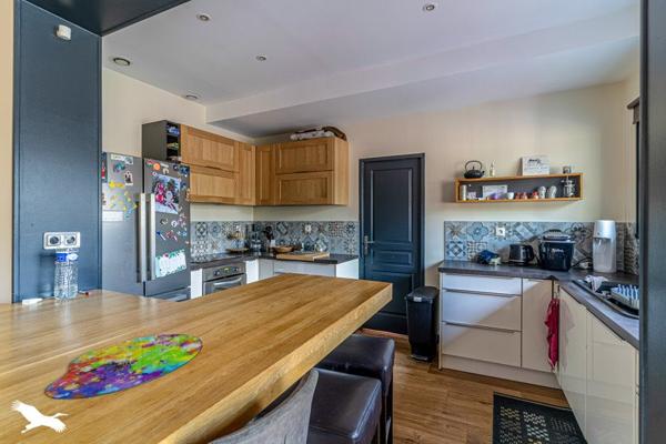 Maison à vendre 549 999 € Bègles 5 p 146 m² DPE C