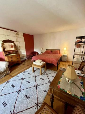 Maison Bourdeilles 165 m2 avec jardin et dépendance