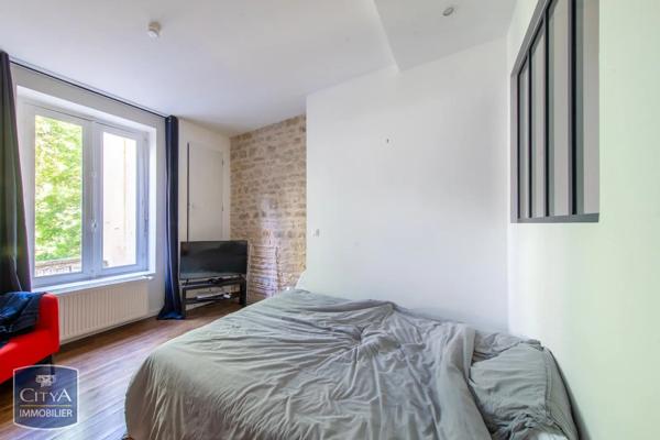 Immeuble à vendre 212.57m² Poitiers (86000)