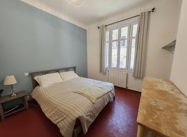 Appartement T4 + Terrasse  de 24m2 à Marseille - Quartier Baille