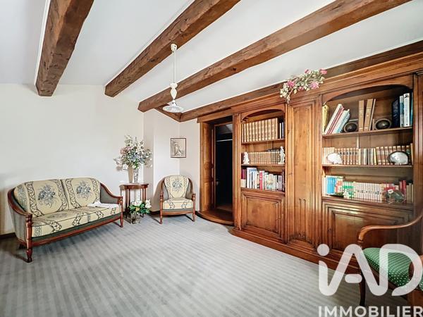 Maison à vendre 6 pièces 220 m² Marans