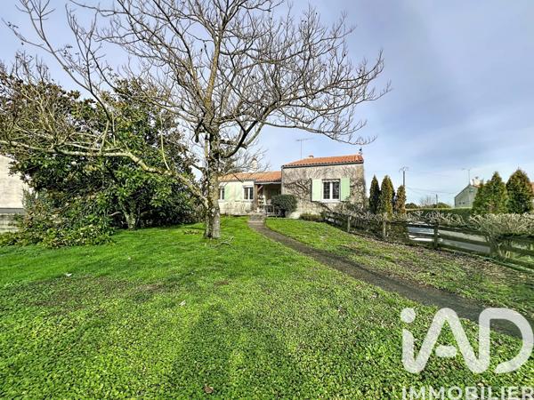 Maison à vendre 6 pièces 220 m² Marans