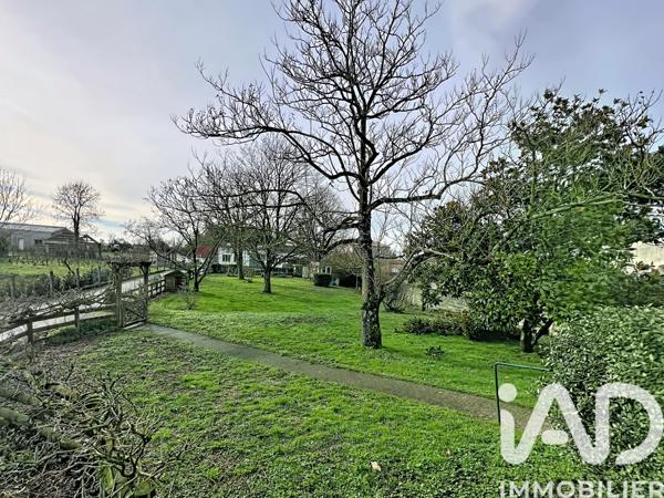 Maison à vendre 6 pièces 220 m² Marans