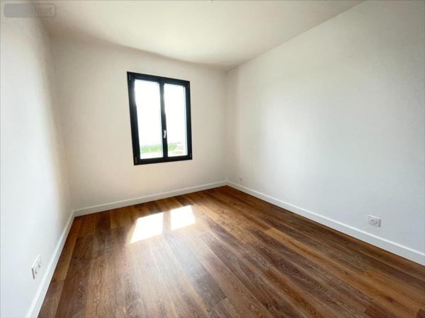 Maison à vendre à Ferrières en Charente-Maritime (17170), ref : 17112-383