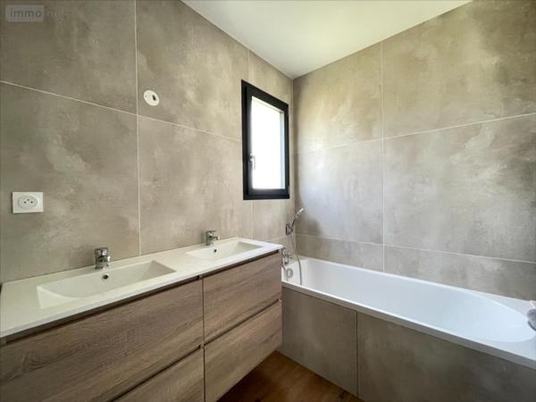 Maison à vendre à Ferrières en Charente-Maritime (17170), ref : 17112-383