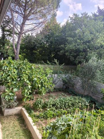 Roussillon - Belle maison individuelle  - terrain constructible