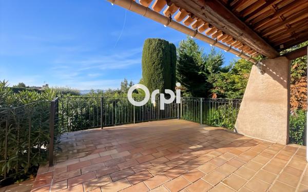 Maison à vendre    4 pièces • 88,55 m2 Roquevaire