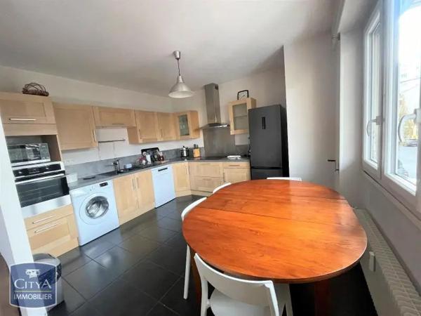 Appartement à louer 4 pièces 95.27m² Clermont-Ferrand (63000)