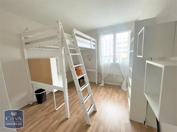 Appartement à louer 4 pièces 95.27m² Clermont-Ferrand (63000)