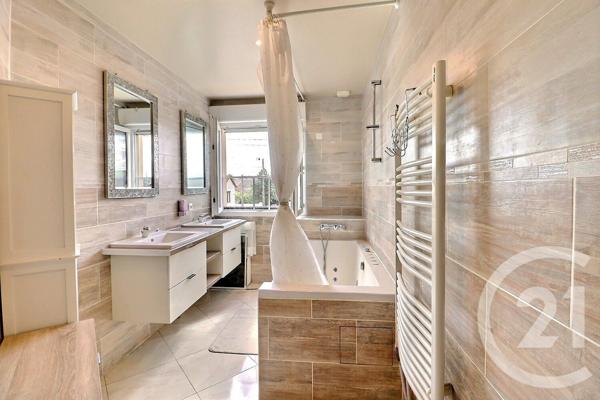 Maison à vendre  4 pièces - 88 m2 TREMBLAY EN FRANCE - 93