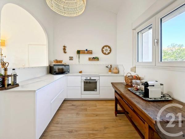 Appartement T3 à vendre  3 pièces - 72,42 m 2   L ILE ROUSSE  - 202