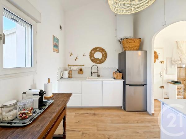Appartement T3 à vendre  3 pièces - 72,42 m 2   L ILE ROUSSE  - 202