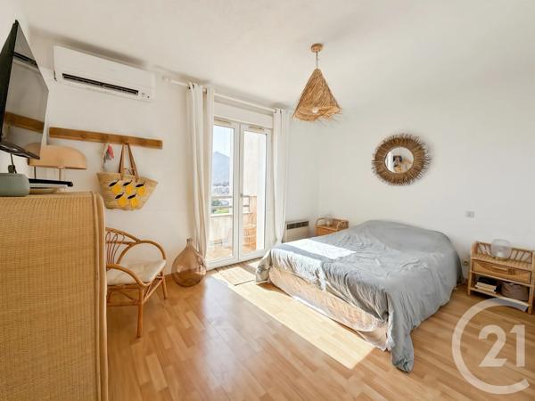 Appartement T3 à vendre  3 pièces - 72,42 m 2   L ILE ROUSSE  - 202
