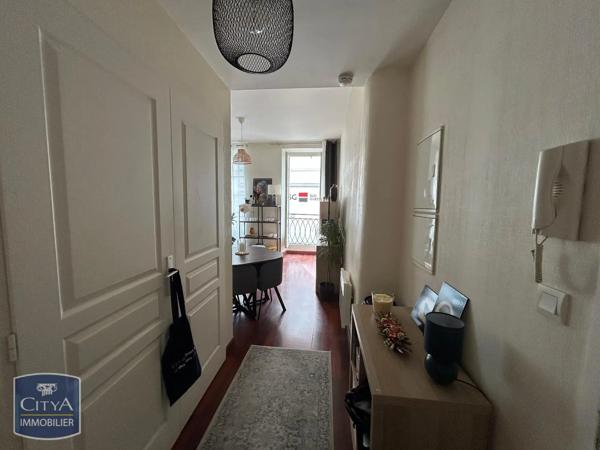 Appartement à louer 1 pièce 27.97m² Pau (64000)