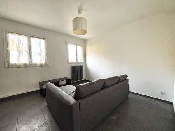 À VENDRE ? Appartement idéal petit budget ? Saint-Étienne / Quartier Molina