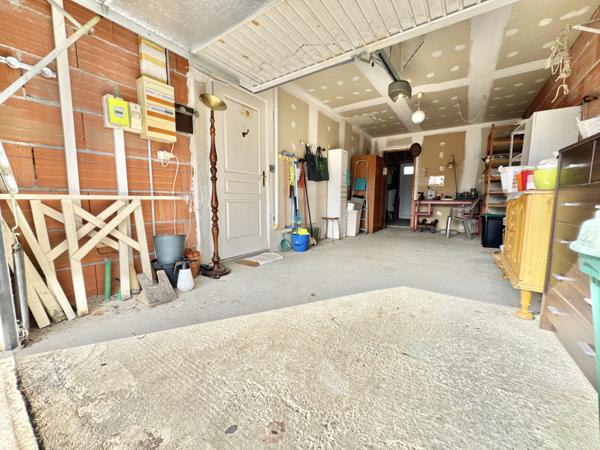 Maison de plain pied 3 chambres avec garage et jardin. Saint-Sylvestre-sur-Lot (47140)