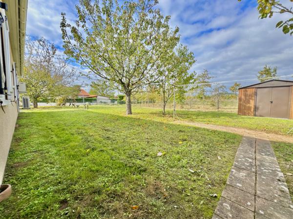 Maison de plain pied 3 chambres avec garage et jardin. Saint-Sylvestre-sur-Lot (47140)