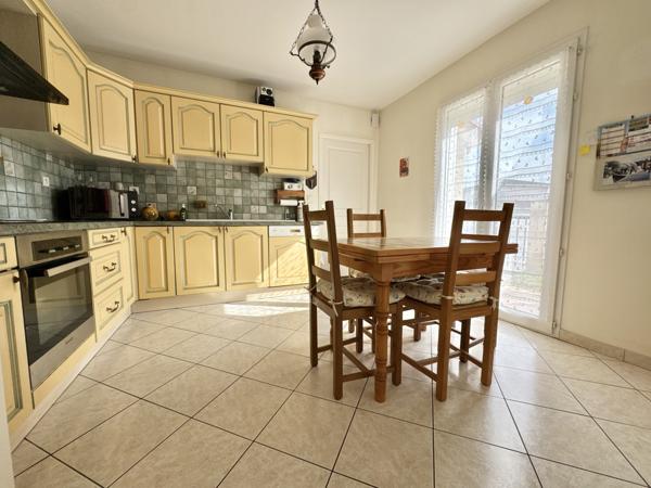 Maison de plain pied 3 chambres avec garage et jardin. Saint-Sylvestre-sur-Lot (47140)