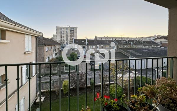 Appartement à vendre    3 pièces • 74,86 m2 Mantes-la-Jolie