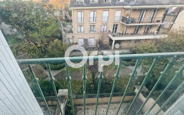 Appartement à vendre    3 pièces • 74,86 m2 Mantes-la-Jolie