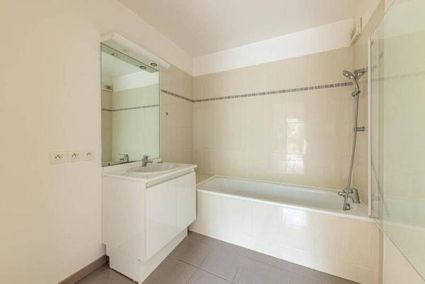Appartement 2 pièces - 44800 Saint-Herblain