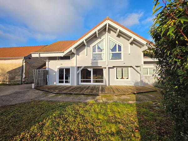 Maison Arc Sur Tille 7 pièce(s) 192 m2