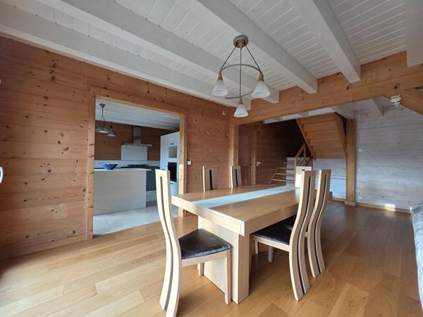 Maison Arc Sur Tille 7 pièce(s) 192 m2