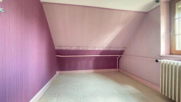 Maison familiale 5 pièces avec dépendances et beau terrain – Avenue des Nations