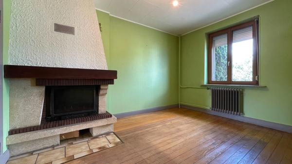 Maison familiale 5 pièces avec dépendances et beau terrain – Avenue des Nations