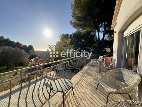 Maison 6 pièces - 193 m²