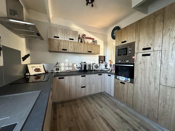 Maison 6 pièces - 193 m²