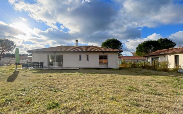 Maison à vendre    4 pièces •  Luxey