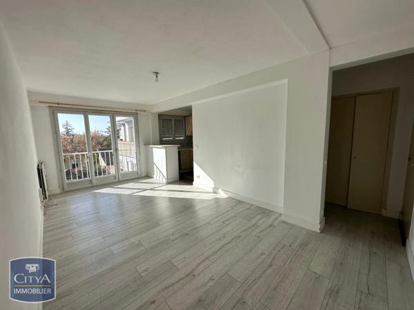 Appartement à louer 2 pièces 43.14m²
