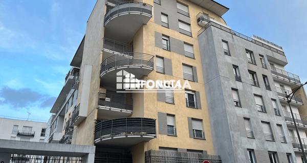 Location Appartement meublé 3 pièces 65.81 m² - Rosny-sous-bois 93110