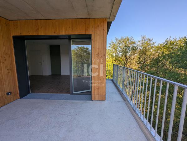 Appartement Nantes 2 pièce(s) - 47.50m² - Balcon 12.60m² - Parking