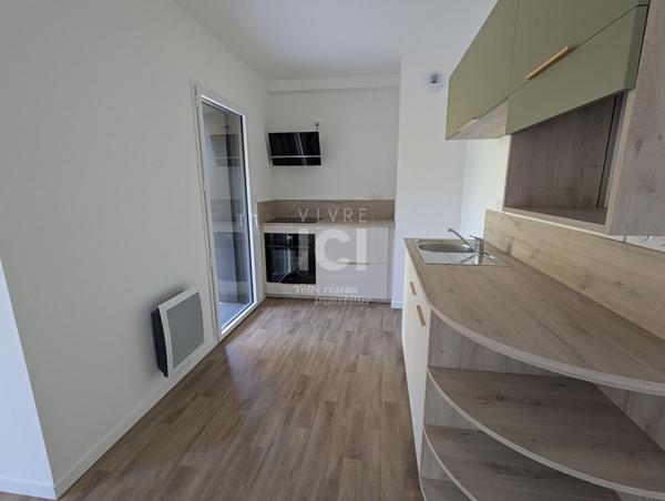 Appartement Nantes 2 pièce(s) - 47.50m² - Balcon 12.60m² - Parking