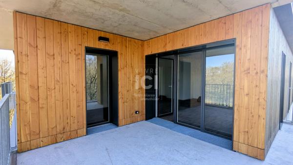 Appartement Nantes 2 pièce(s) - 47.50m² - Balcon 12.60m² - Parking