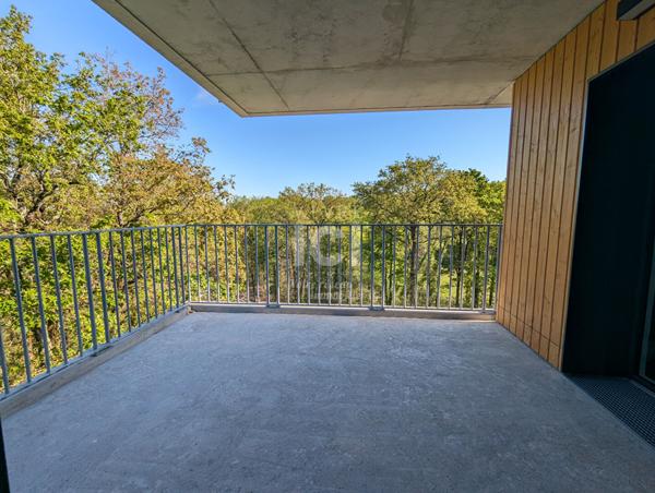 Appartement Nantes 2 pièce(s) - 47.50m² - Balcon 12.60m² - Parking