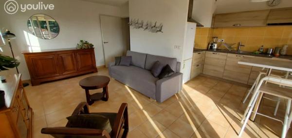 Charmant appartement T3 avec terrasse à Arles