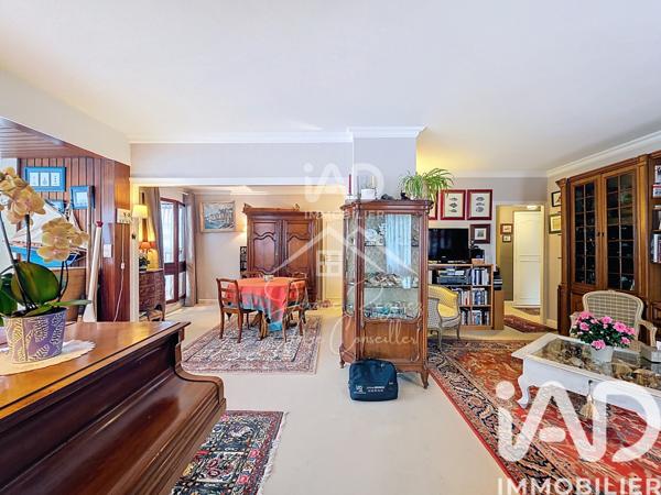 Appartement à vendre 6 pièces 107 m² Le Chesnay-Rocquencourt