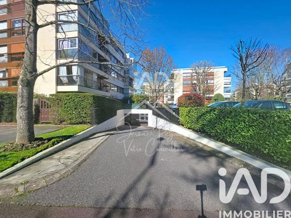 Appartement à vendre 6 pièces 107 m² Le Chesnay-Rocquencourt