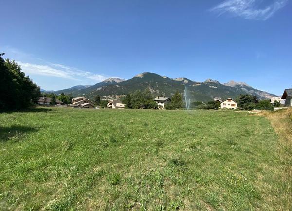 Terrain à vendre    Eygliers