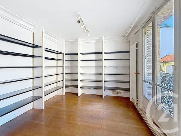 Maison à vendre  11 pièces - 194,17 m 2   VILLEJUIF  - 94
