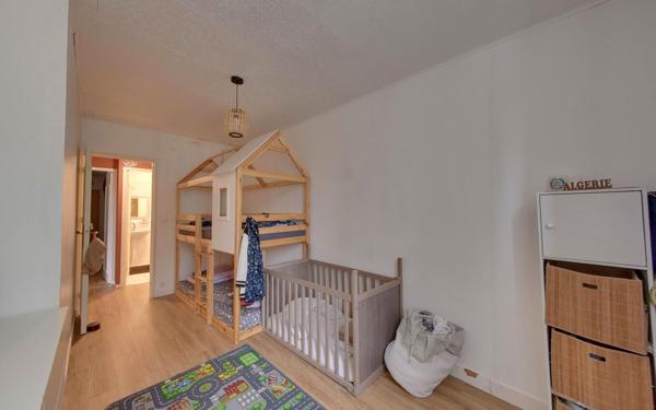 Appartement à vendre    4 pièces •  Villepinte