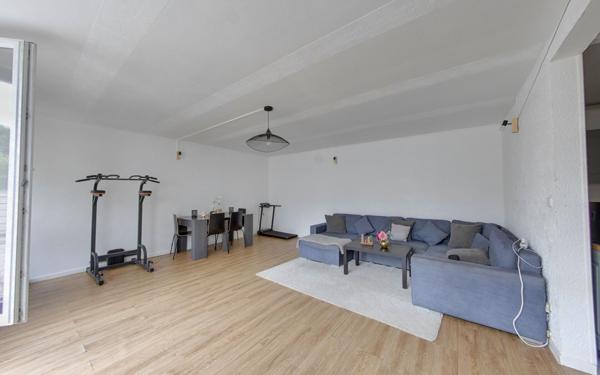 Appartement à vendre    4 pièces •  Villepinte