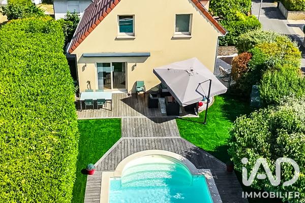 Maison à vendre 6 pièces 138 m² Fontaine-lès-Dijon